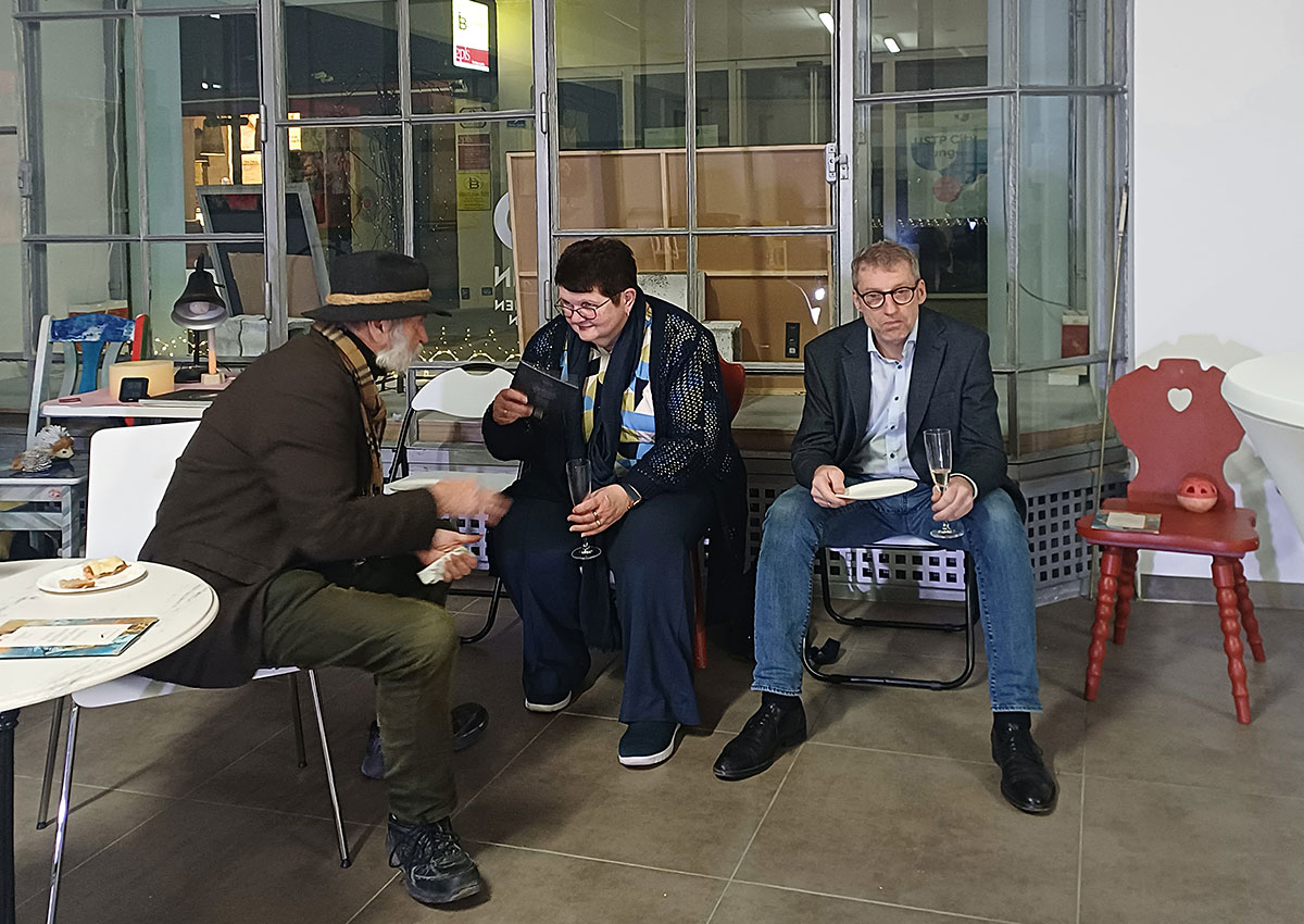 FRÜHLINGSERWACHEN Ausstellungseröffnung